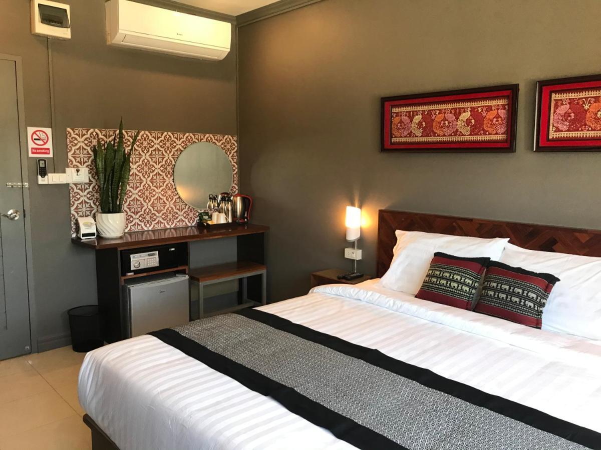 Patuxay Place Vientiane Exterior foto