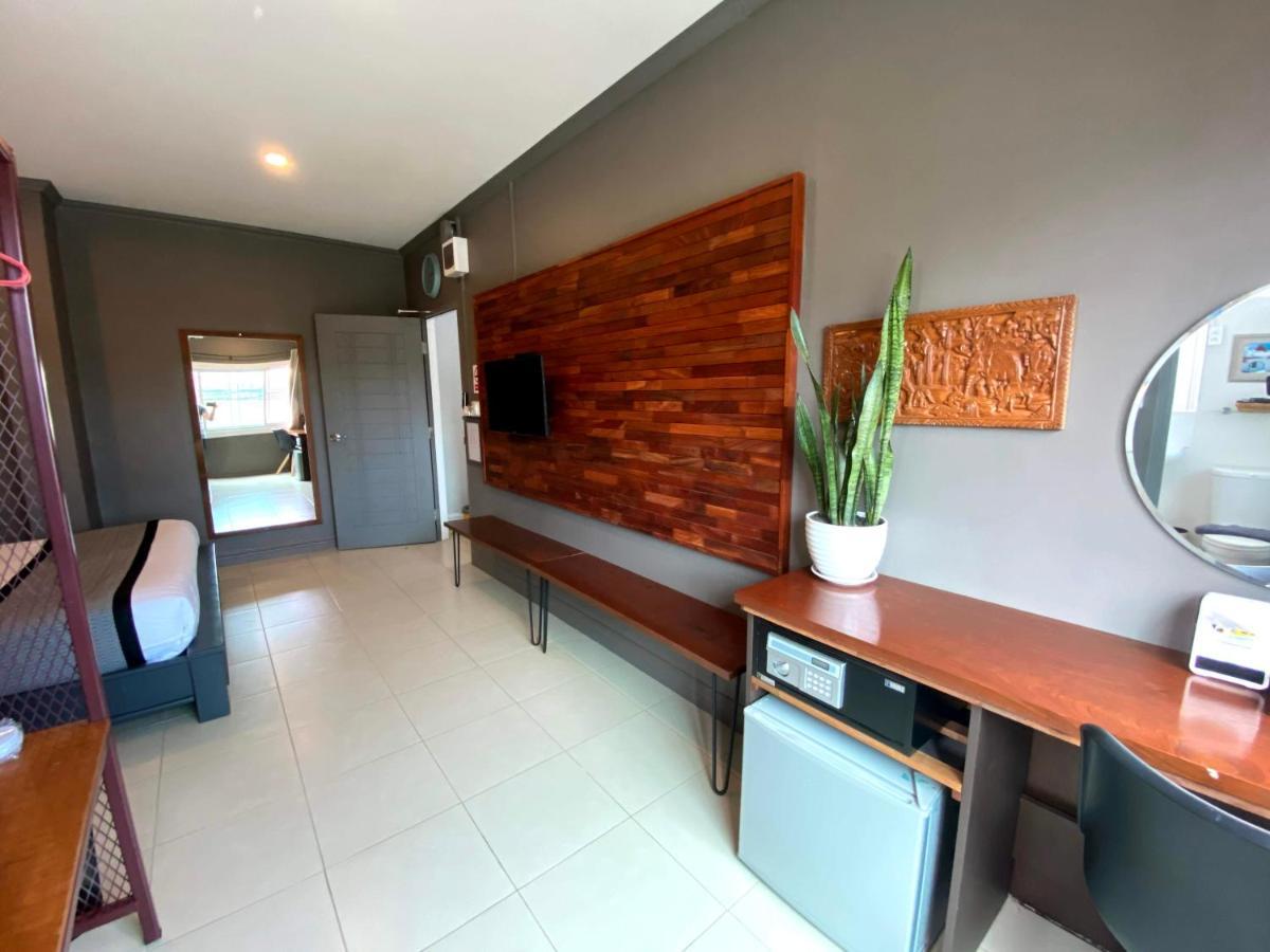 Patuxay Place Vientiane Exterior foto