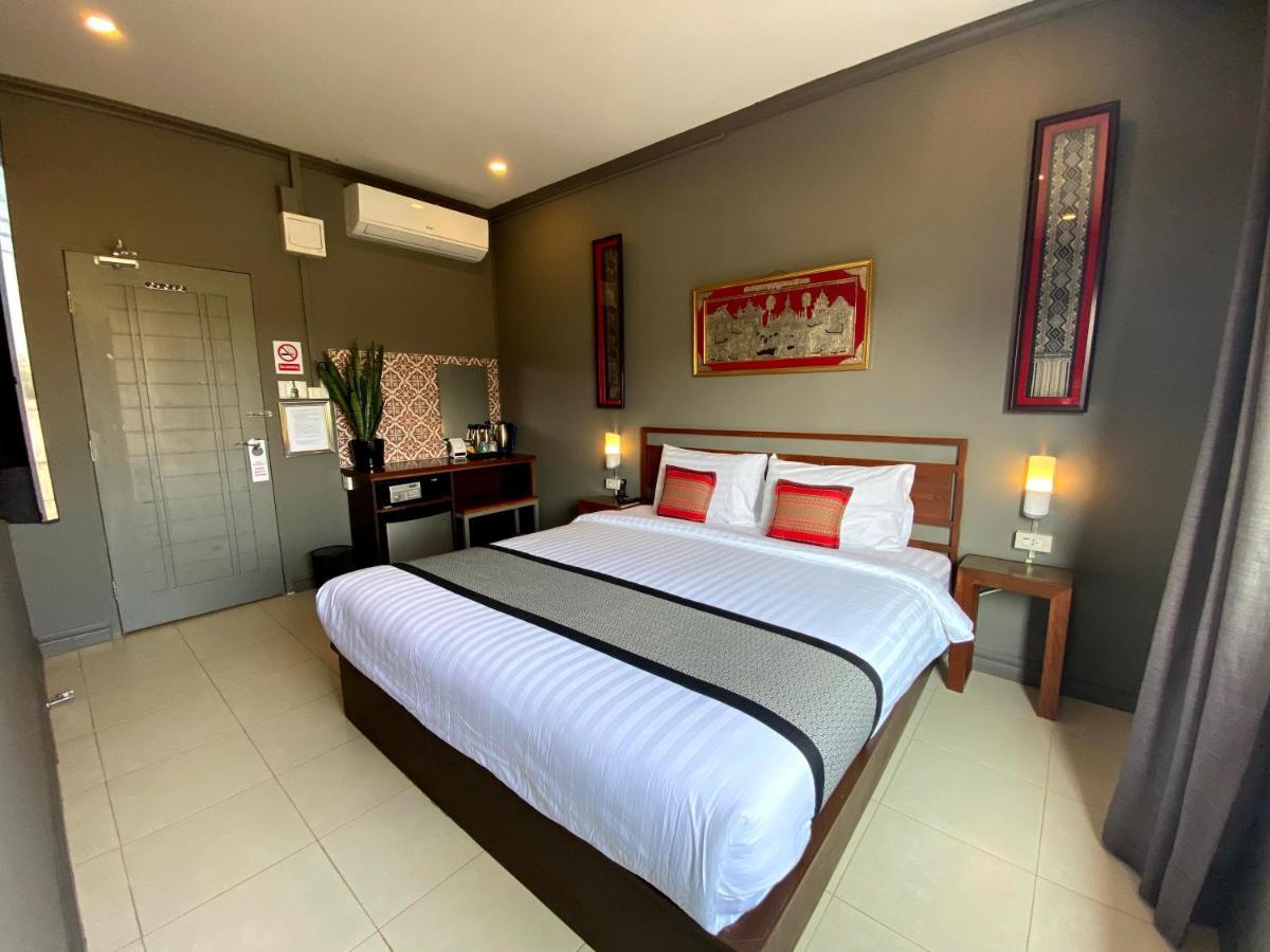 Patuxay Place Vientiane Exterior foto