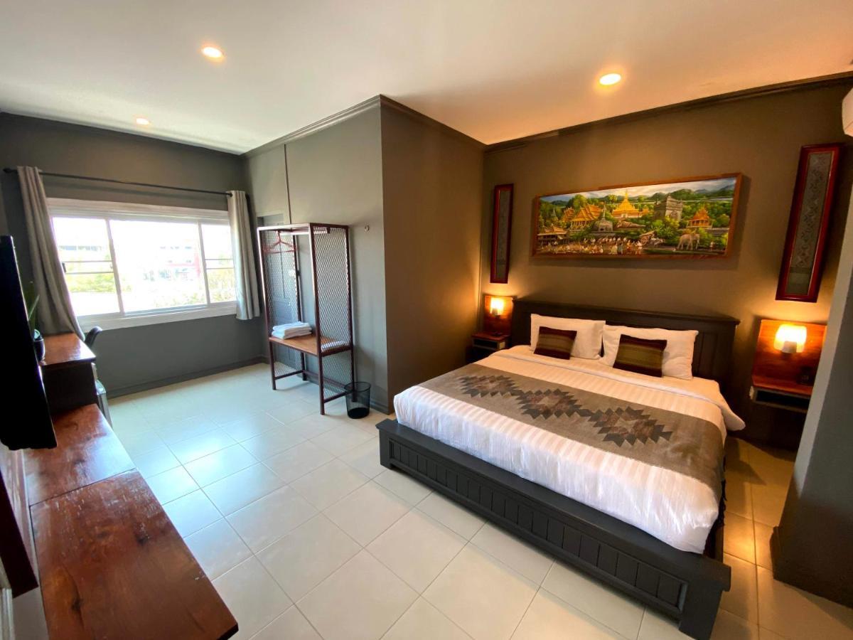 Patuxay Place Vientiane Exterior foto