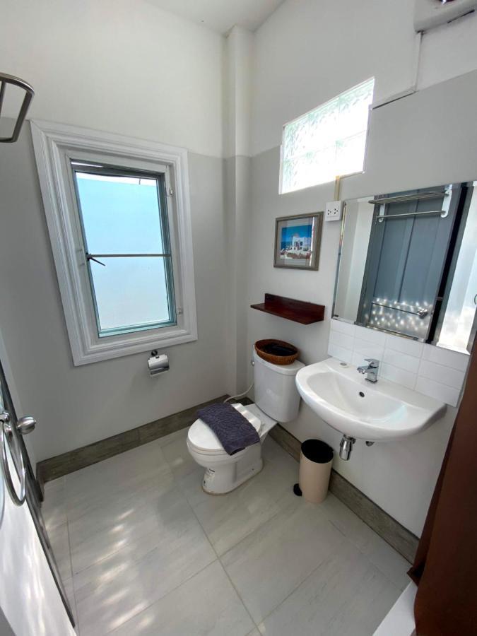 Patuxay Place Vientiane Exterior foto